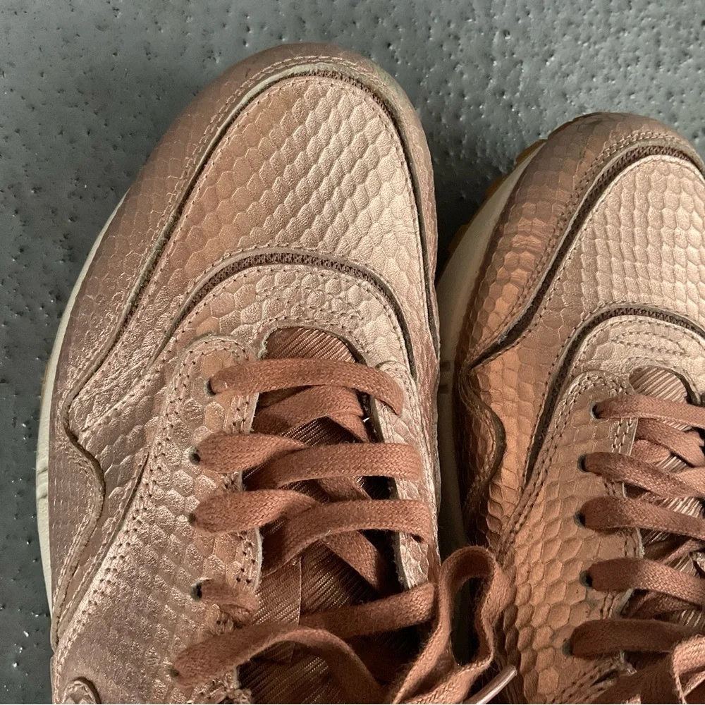 Nike Air Max 1 Bronze Snakeskin Patterned Sneakers- Women, Sz 10 - Picture 6 of 8